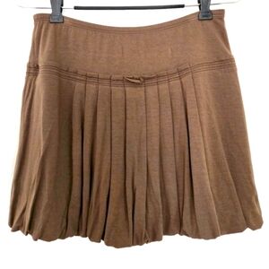 ( BCBG Maxazria ) Mini Skirt with Balloon / Bubble Hem